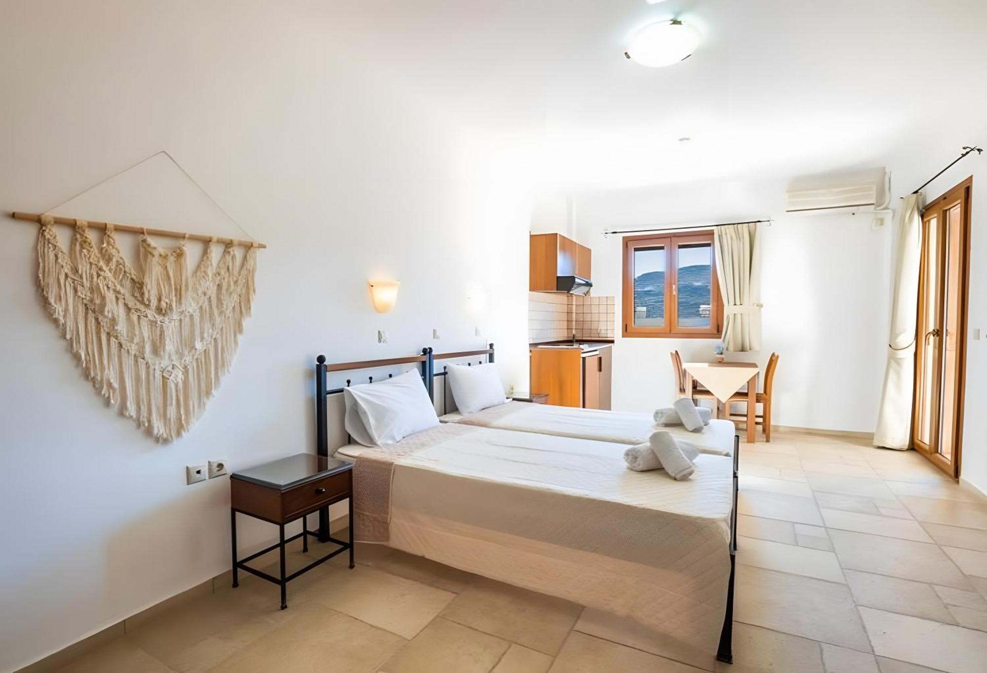 Petra Studios Karpathos Ngoại thất bức ảnh