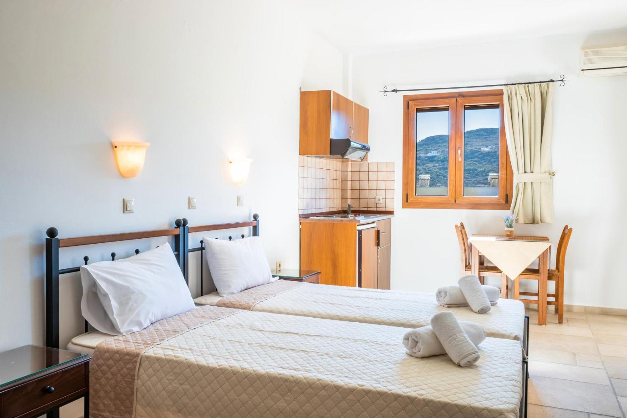 Petra Studios Karpathos Ngoại thất bức ảnh
