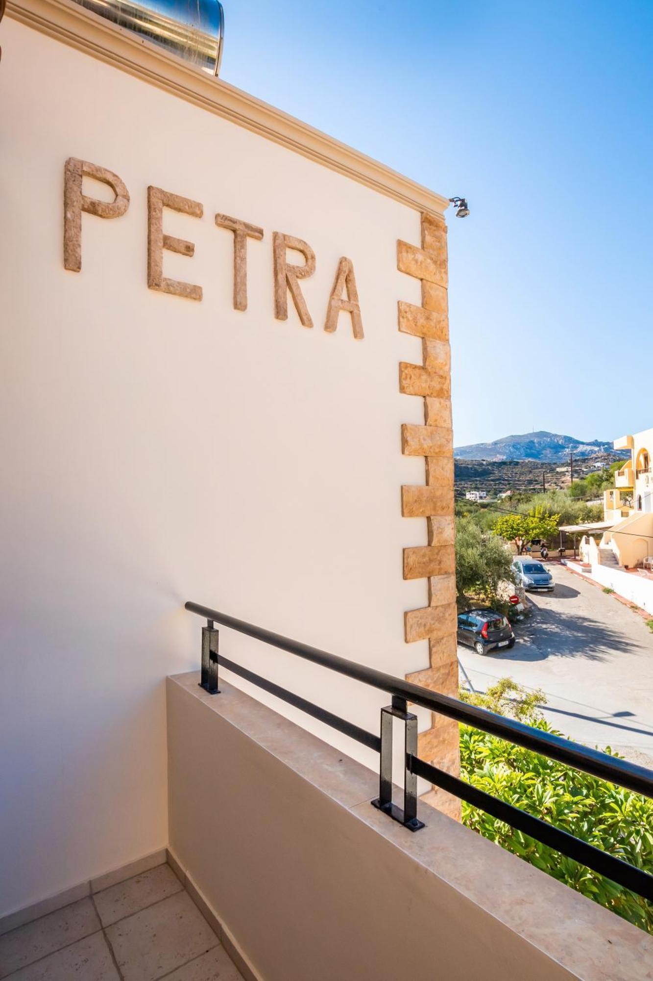 Petra Studios Karpathos Ngoại thất bức ảnh