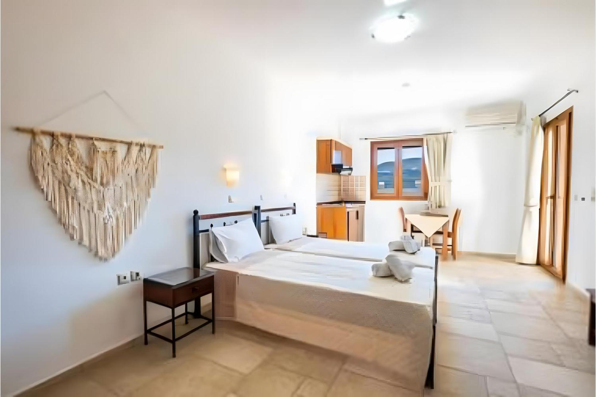 Petra Studios Karpathos Ngoại thất bức ảnh
